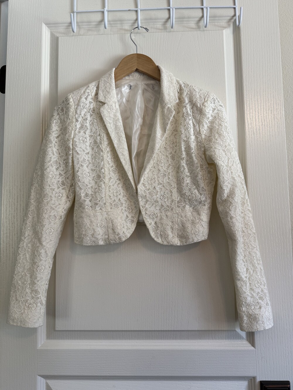 White Cropped Lace Blazer